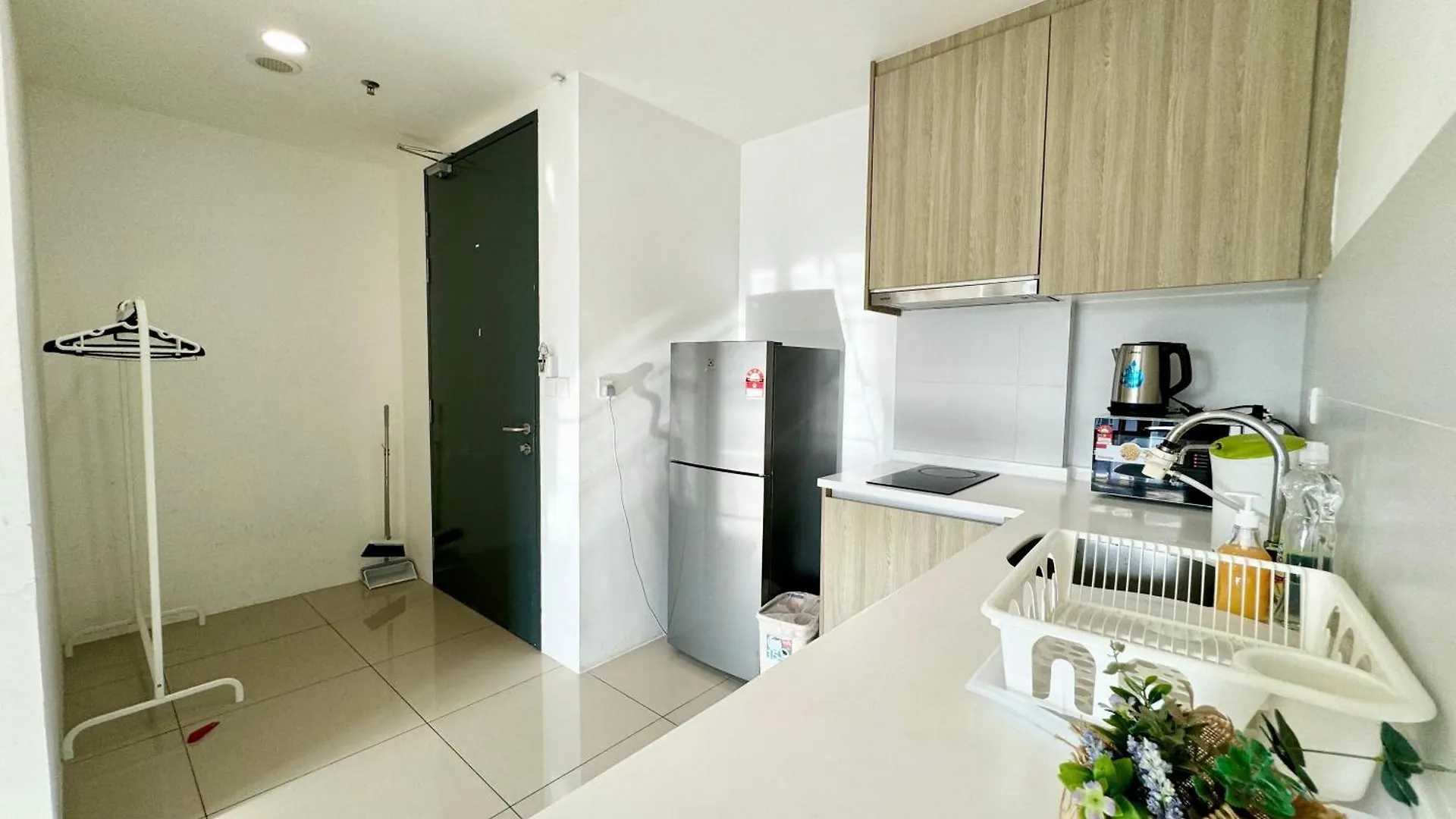 Tropicana 218 Macalister By Cc George Town